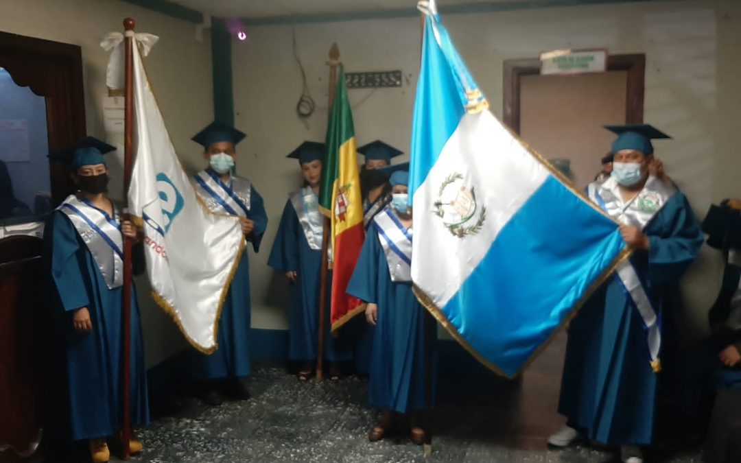 Primera Graduación